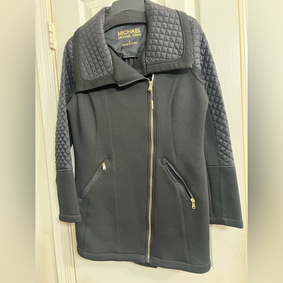 New Michael Kors Diamond Black Quilted Jacket with Gold Accents size S - Picture 1 of 10